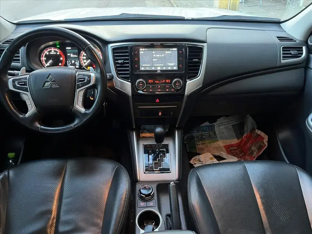 galeria L200 TRITON