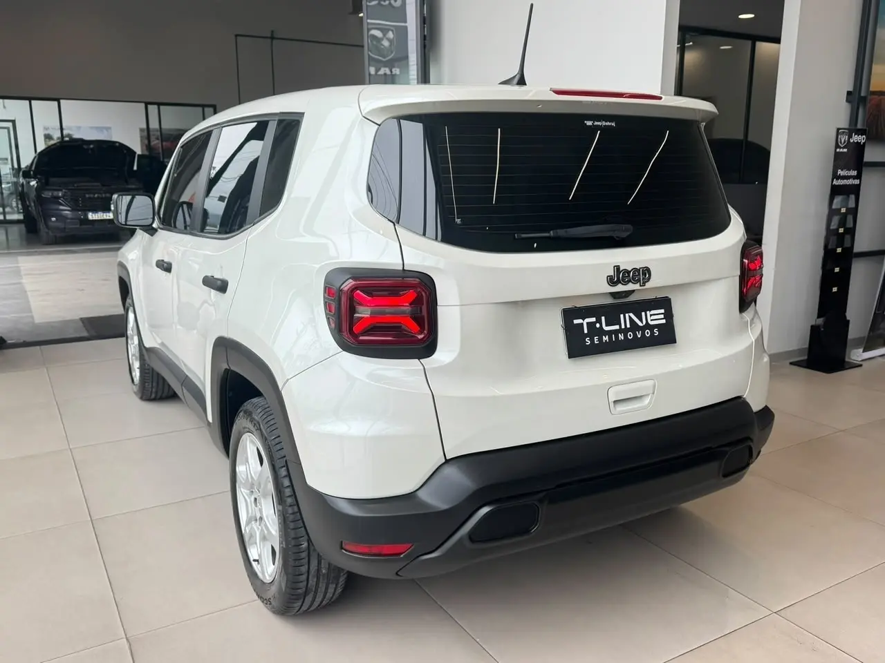 galeria RENEGADE