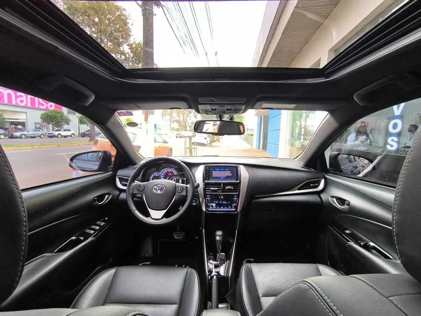 galeria YARIS