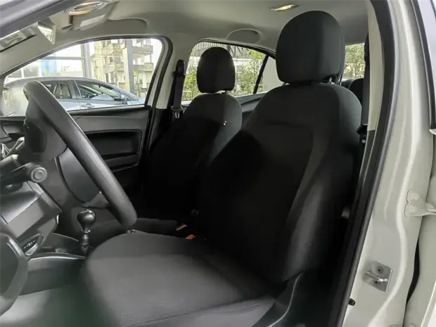 Fiat CRONOS 1.3 FIREFLY FLEX DRIVE MANUAL