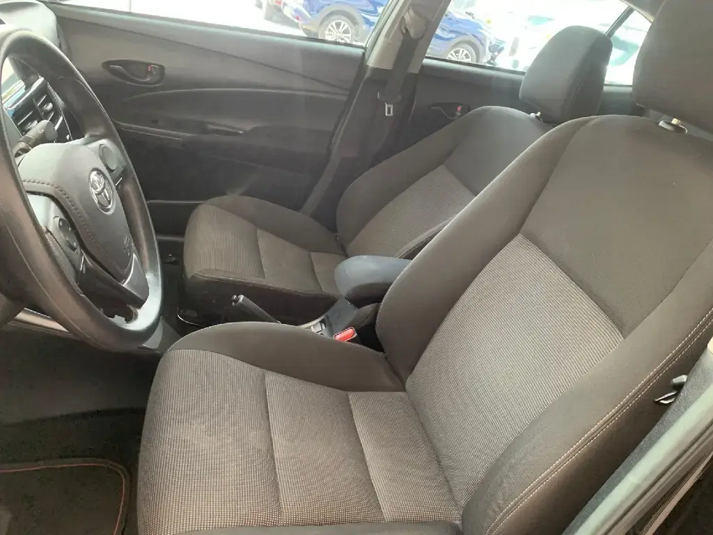 galeria YARIS