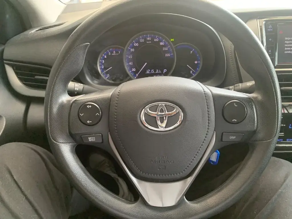 galeria YARIS