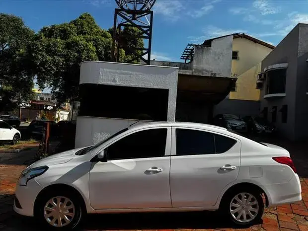 Nissan VERSA 1.0 12V FLEX 4P MANUAL