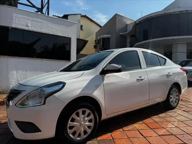 Nissan VERSA 1.0 12V FLEX 4P MANUAL