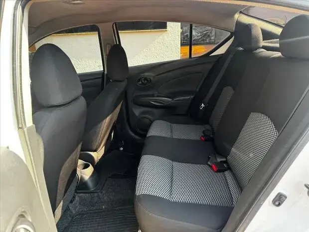 Nissan VERSA 1.0 12V FLEX 4P MANUAL
