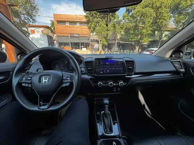 Honda CITY 1.5 i-VTEC FLEX HATCH TOURING CVT