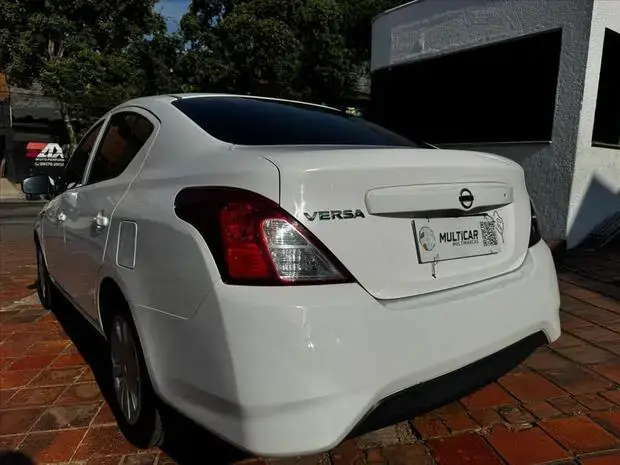 Nissan VERSA 1.0 12V FLEX 4P MANUAL