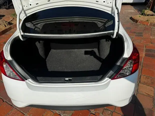 Nissan VERSA 1.0 12V FLEX 4P MANUAL