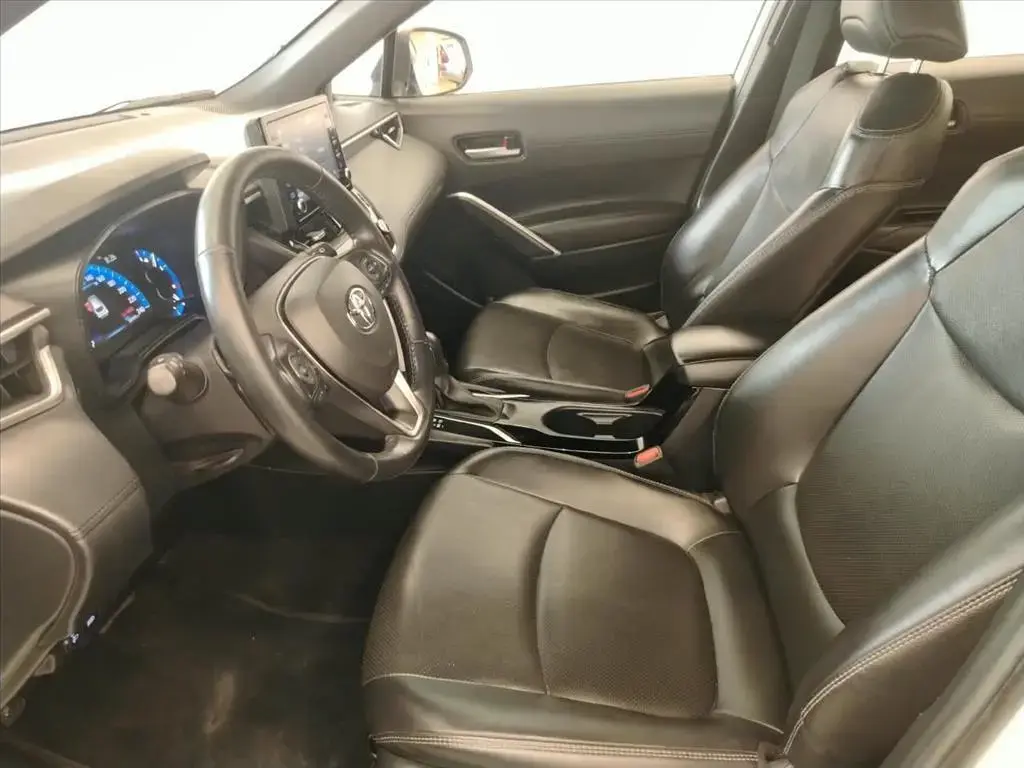 galeria COROLLA CROSS