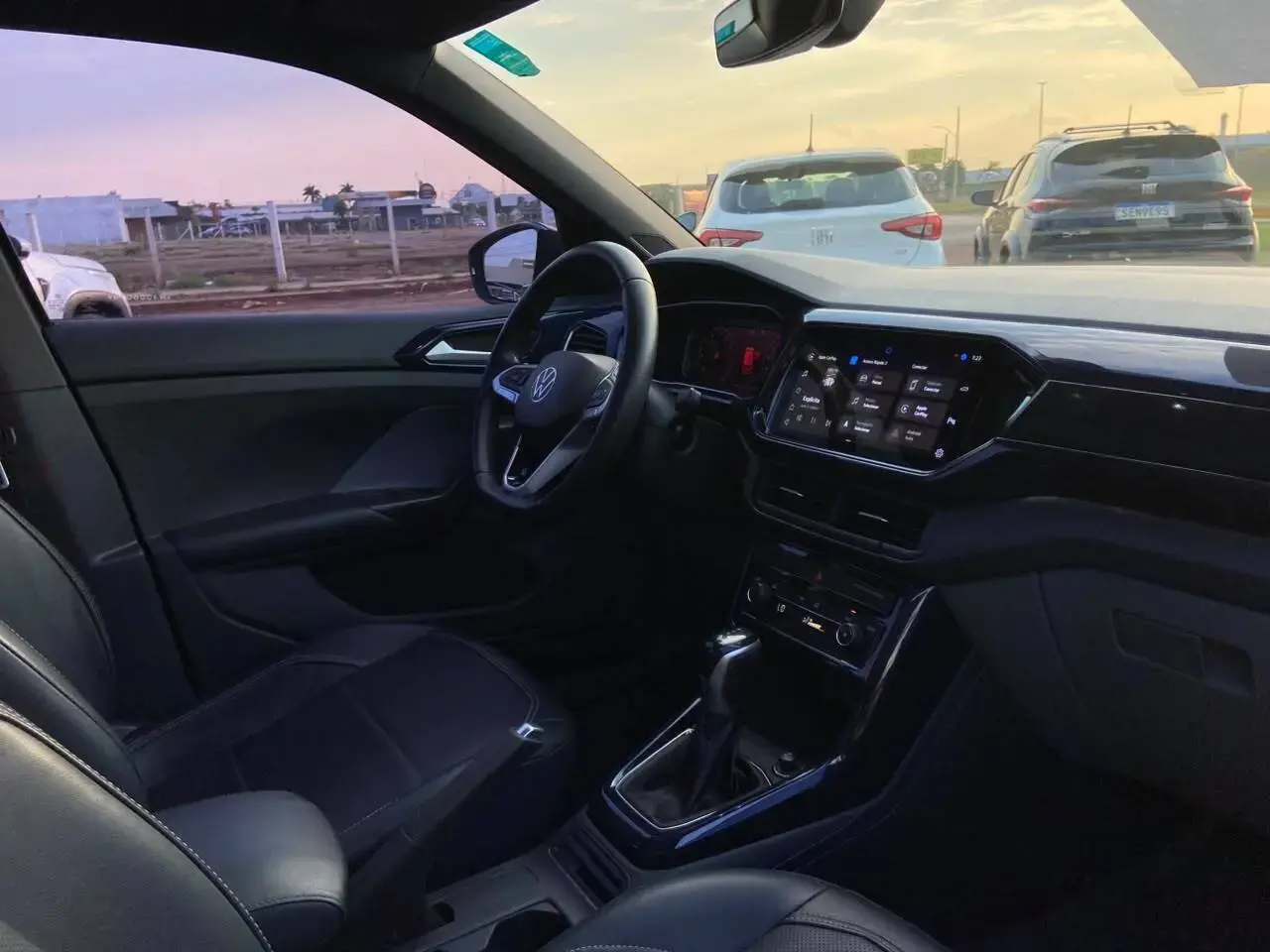 galeria VW TCROSS COMFORTILINE