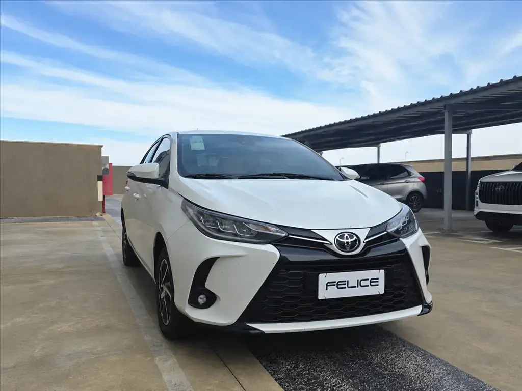 galeria YARIS