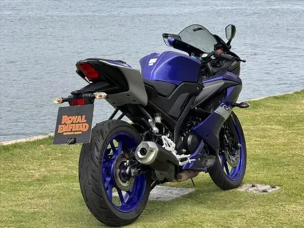 Yamaha YZF R15