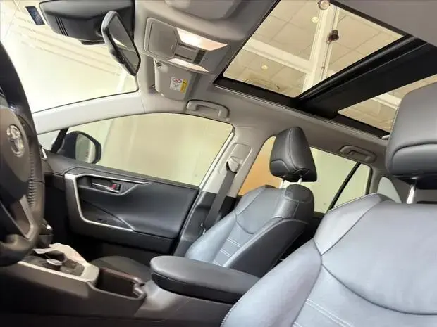 Toyota RAV4 2.5 VVT-IE HYBRID SX CONNECT AWD CVT