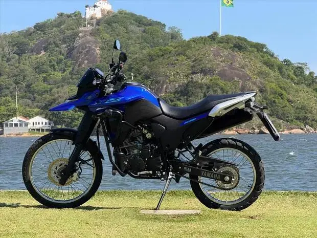 Yamaha XTZ 250 LANDER CONNECTED