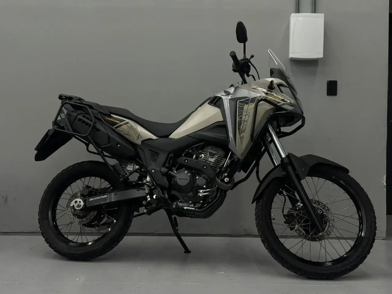 galeria XRE 190 ADVENTURE FLEX