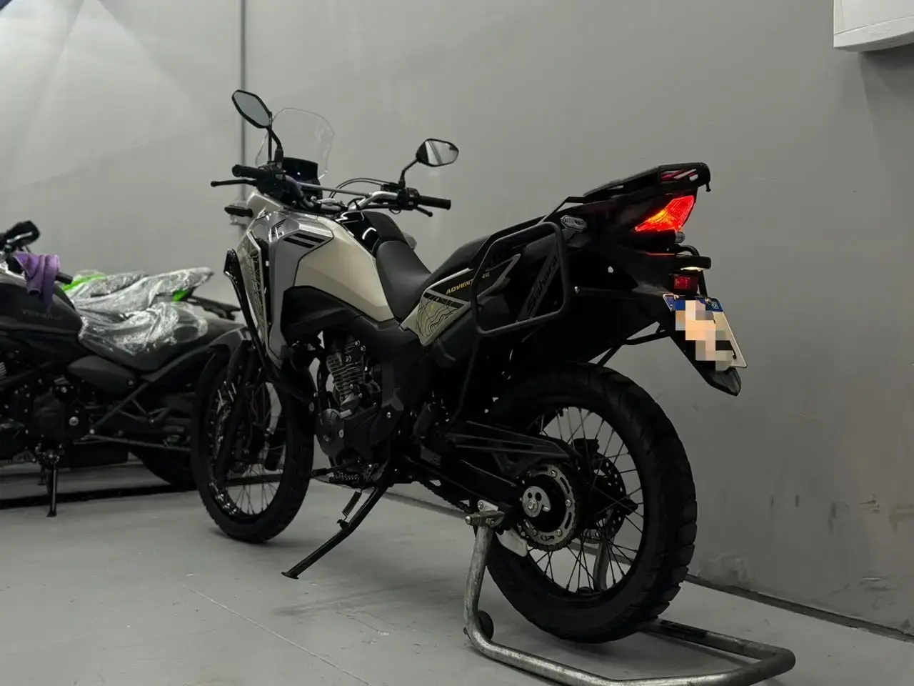 galeria XRE 190 ADVENTURE FLEX