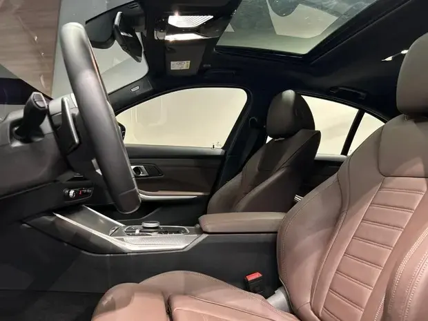 Bmw 320i M Sport 2.0 Turbo (Aut.)