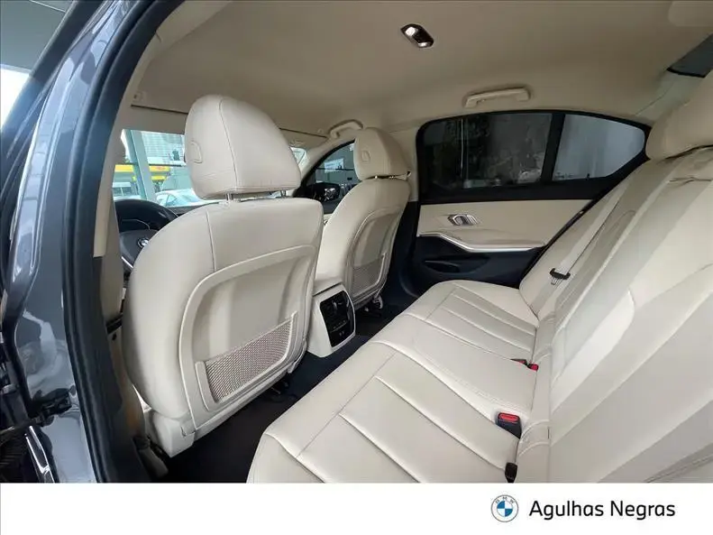 galeria 320I