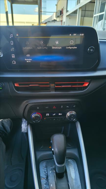 Chevrolet ONIX PLUS