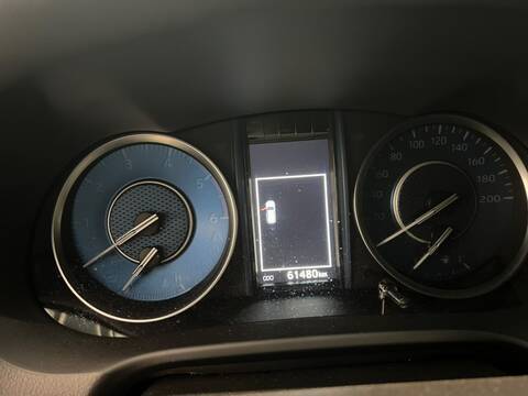 Toyota HILUX SW4