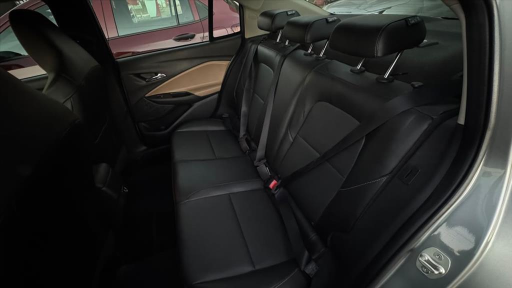Chevrolet ONIX PLUS
