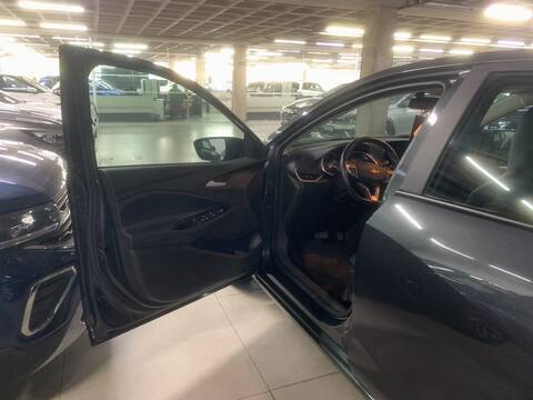 Chevrolet ONIX PLUS