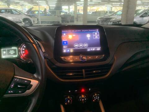 Chevrolet ONIX PLUS