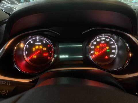 Chevrolet ONIX PLUS
