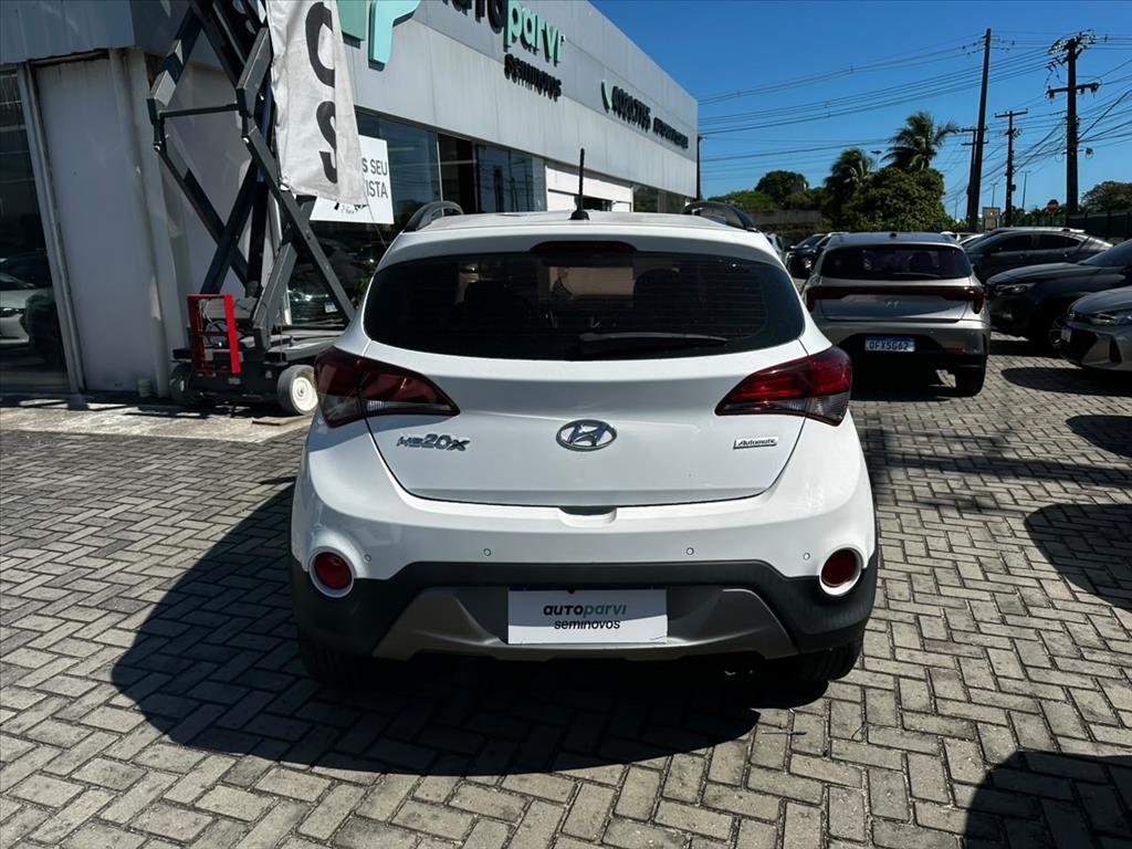 Hyundai HB20X