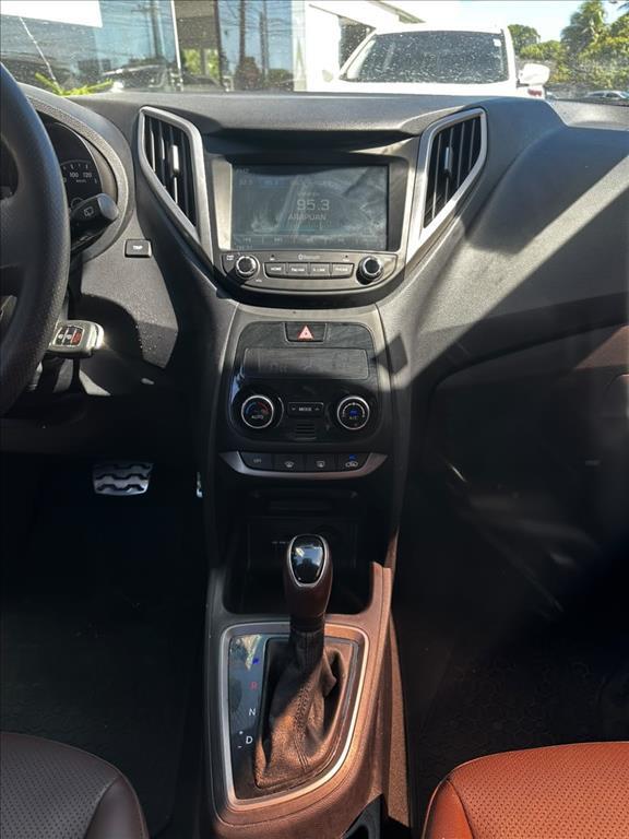 Hyundai HB20X