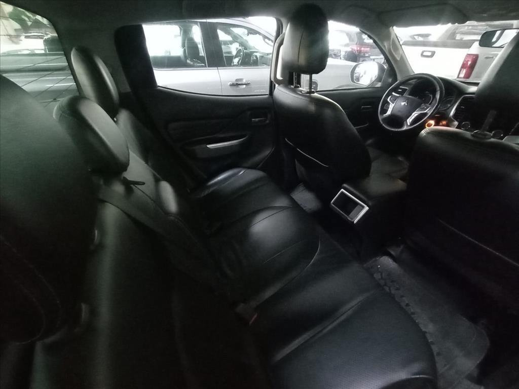Mitsubishi L200 TRITON