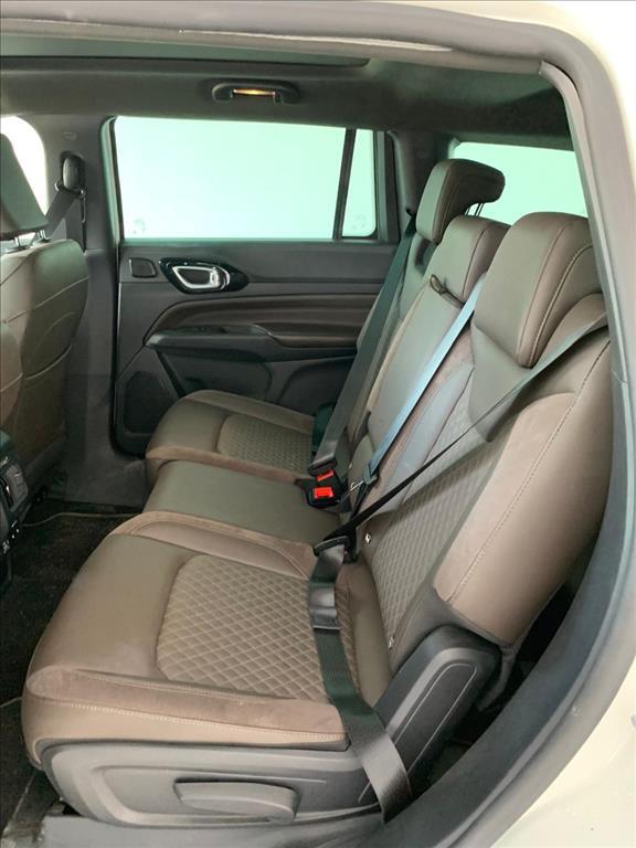 Jeep COMMANDER