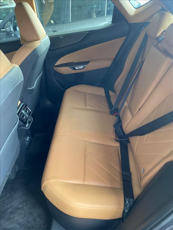 Lexus NX 450h+