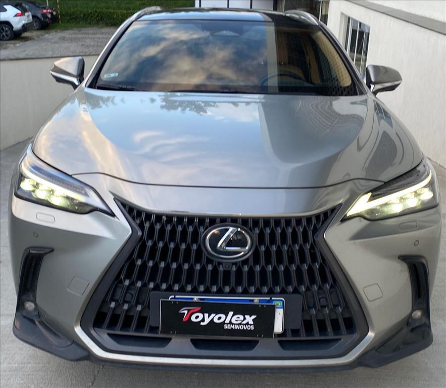 Lexus NX 450h+