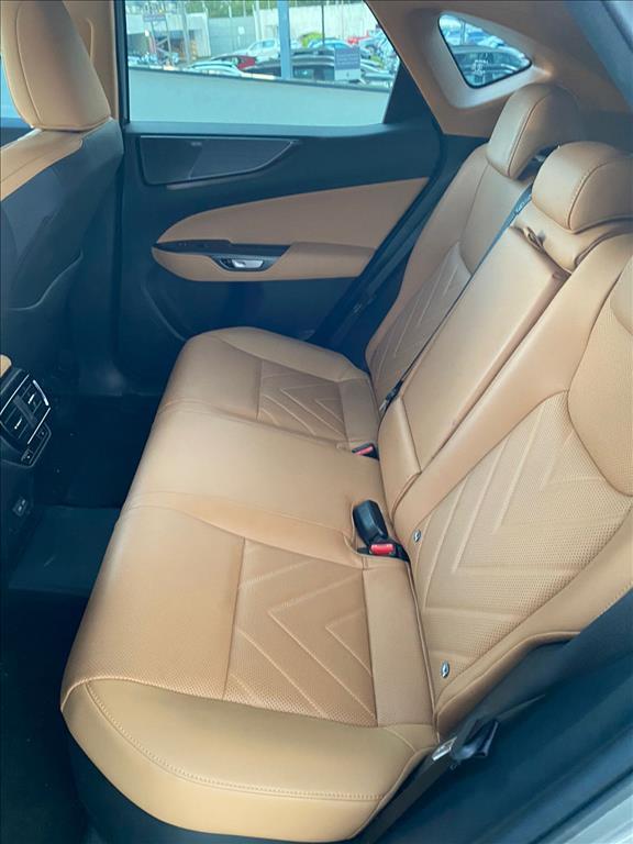 Lexus NX 450h+