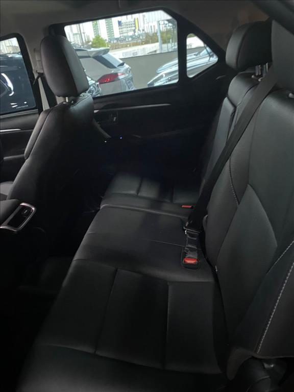 Toyota HILUX SW4