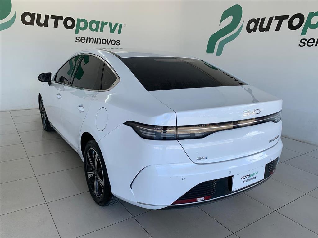 Byd KING