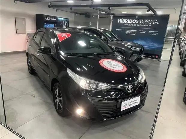 Toyota YARIS 1.5 16V FLEX SEDAN XLS MULTIDRIVE