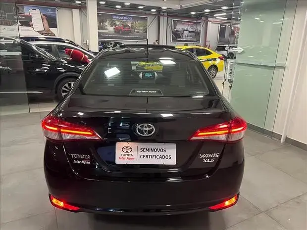 Toyota YARIS 1.5 16V FLEX SEDAN XLS MULTIDRIVE