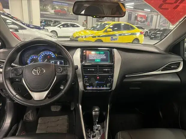 Toyota YARIS 1.5 16V FLEX SEDAN XLS MULTIDRIVE