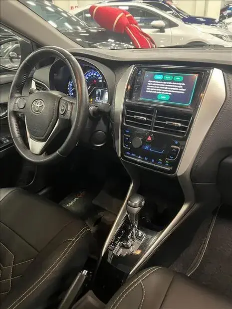 Toyota YARIS 1.5 16V FLEX SEDAN XLS MULTIDRIVE