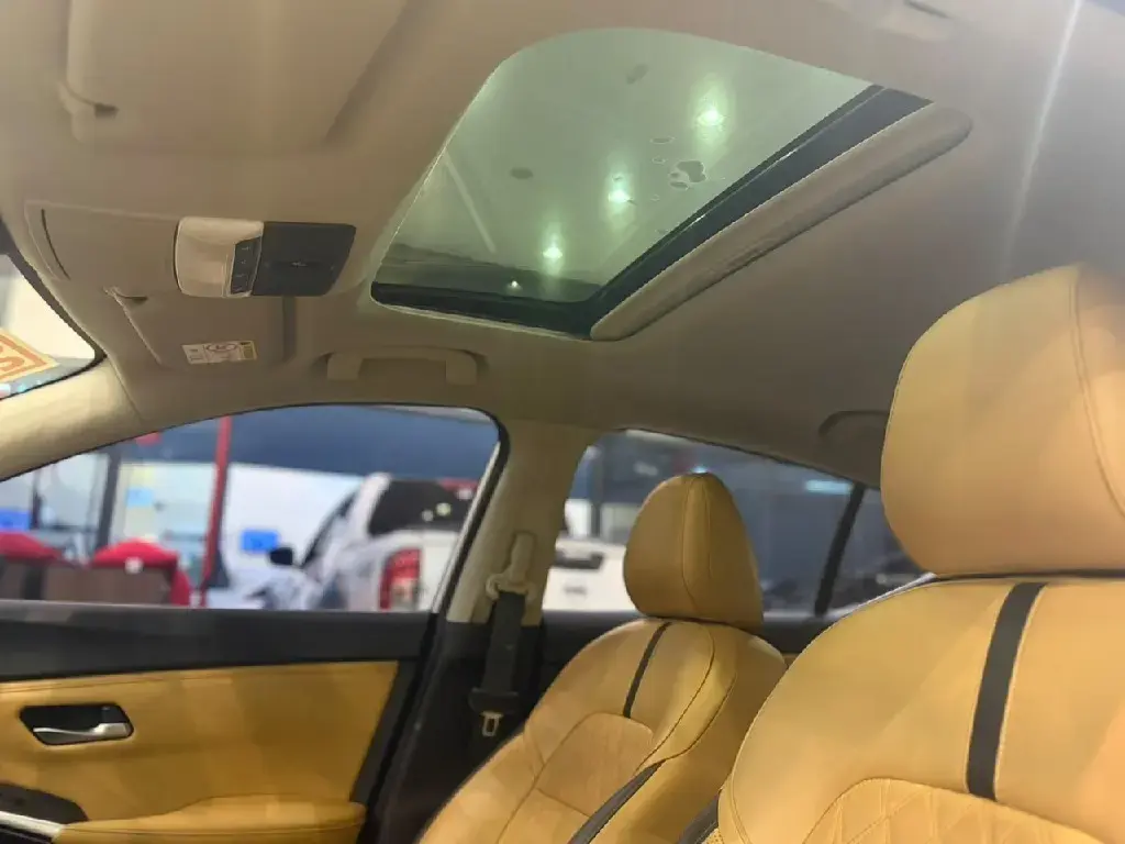 galeria SENTRA