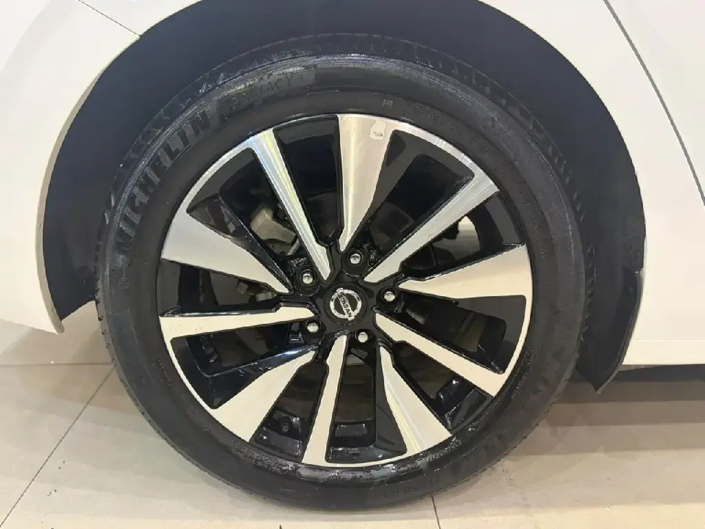 galeria SENTRA