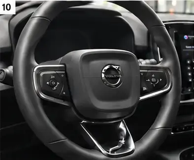 Volvo XC40 P8 RECHARGE ELECTRIC BEV PURE AWD