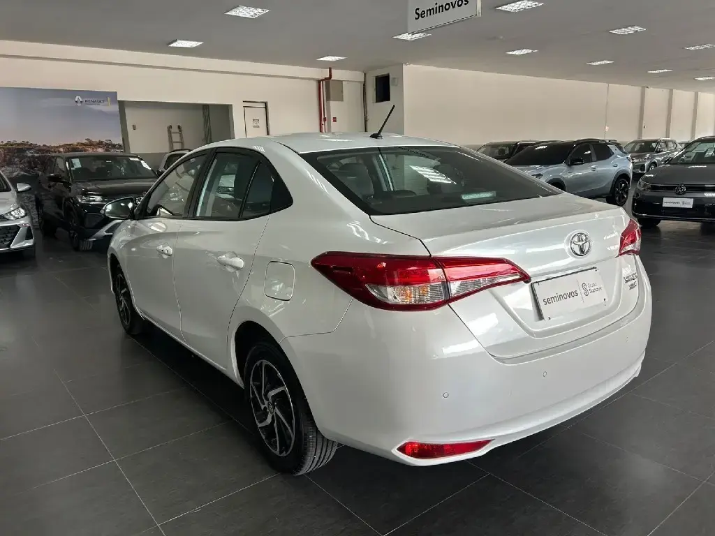 galeria YARIS