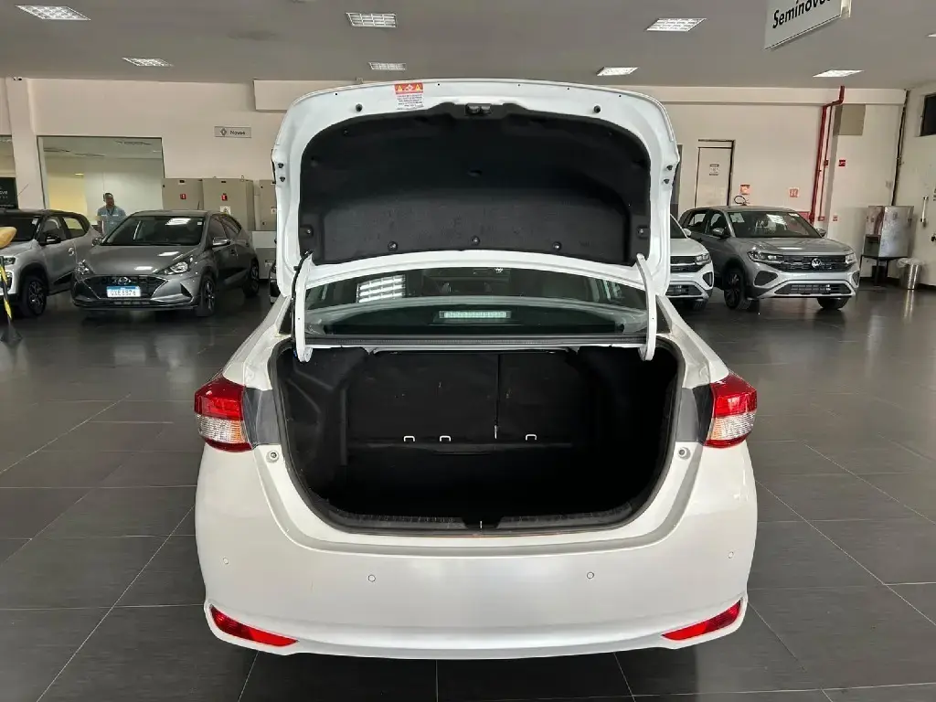 galeria YARIS
