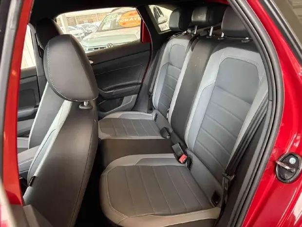 Volkswagen NIVUS 1.0 200 TSI TOTAL FLEX HIGHLINE AUTOMÁTICO