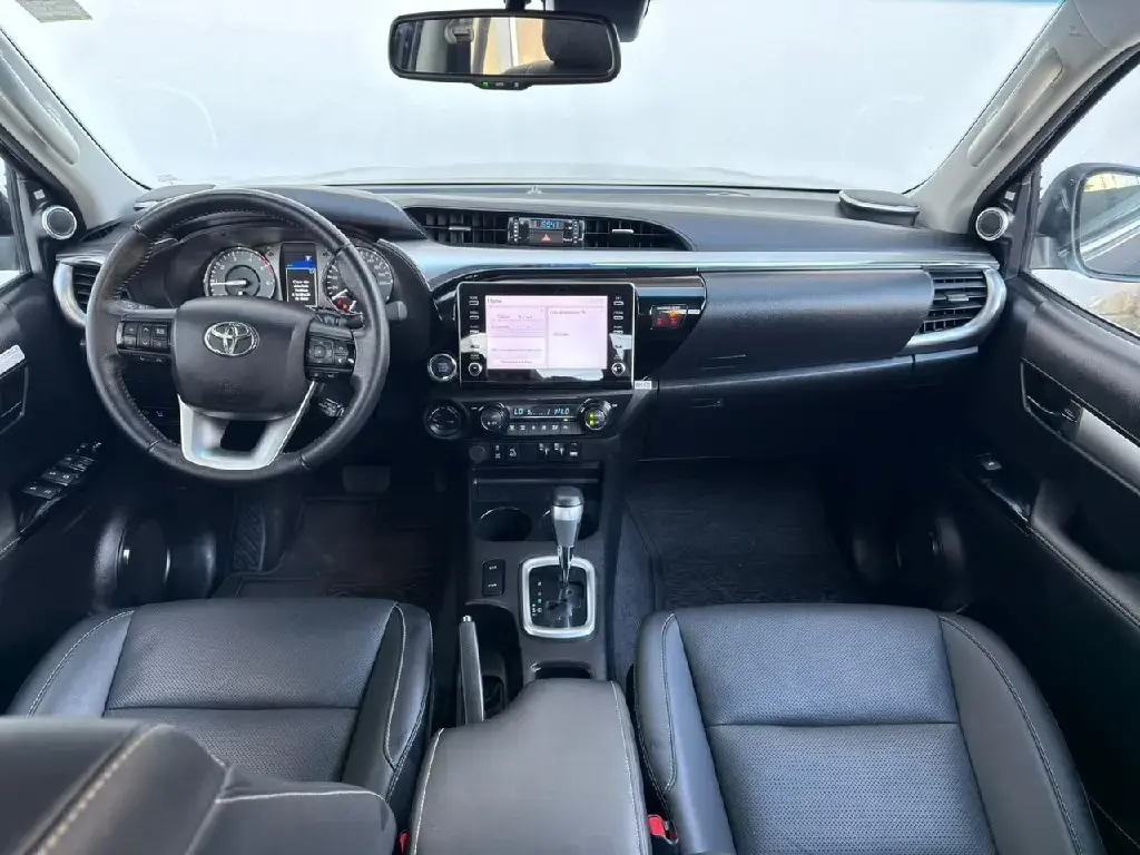 galeria HILUX