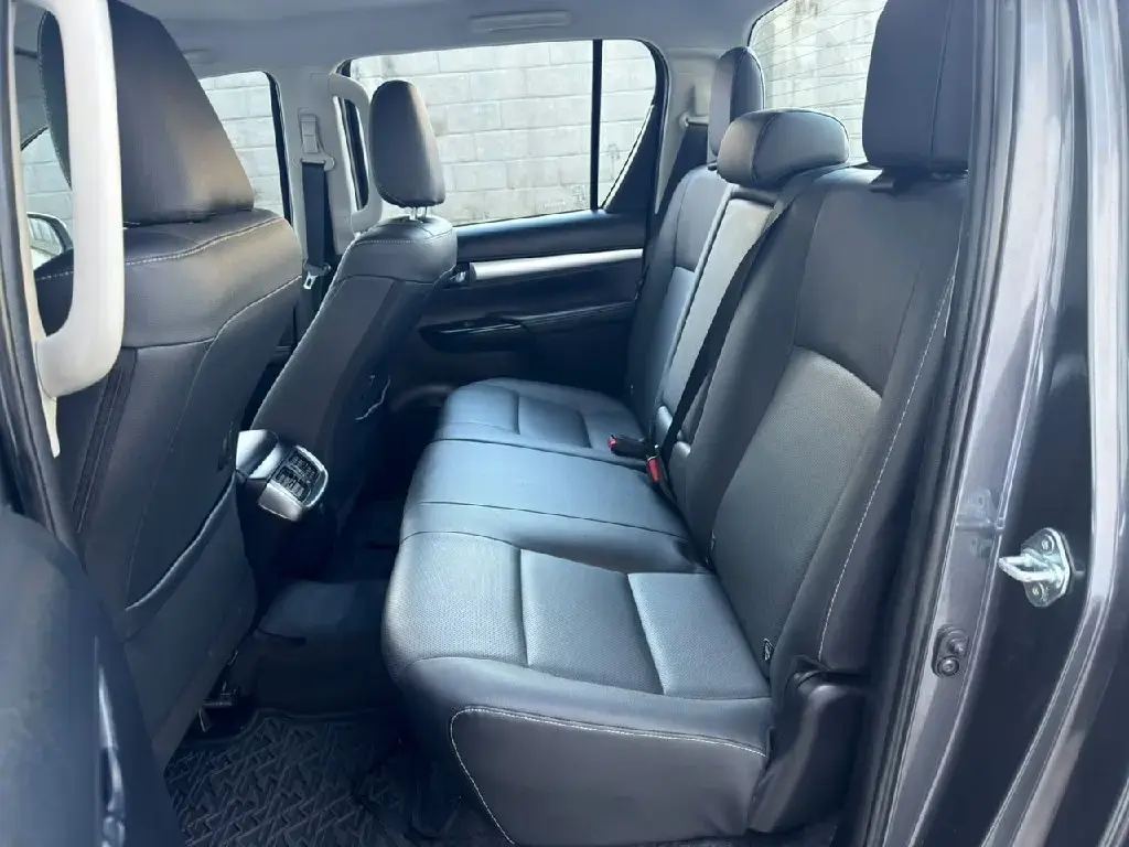 galeria HILUX