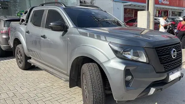 Nissan FRONTIER 2.3 16V TURBO DIESEL ATTACK CD 4X4 AUTOMÁTICO